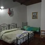 招待所 La Contadina Sisina Aliano