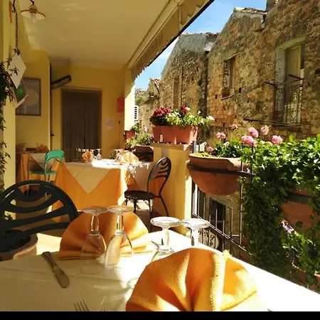 Guest house La Contadina Sisina *