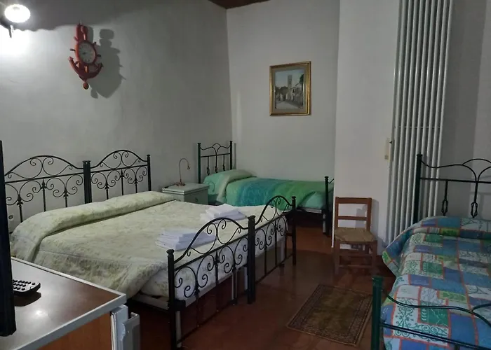 La Contadina Sisina *