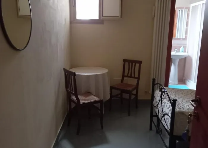 La Contadina Sisina Aliano